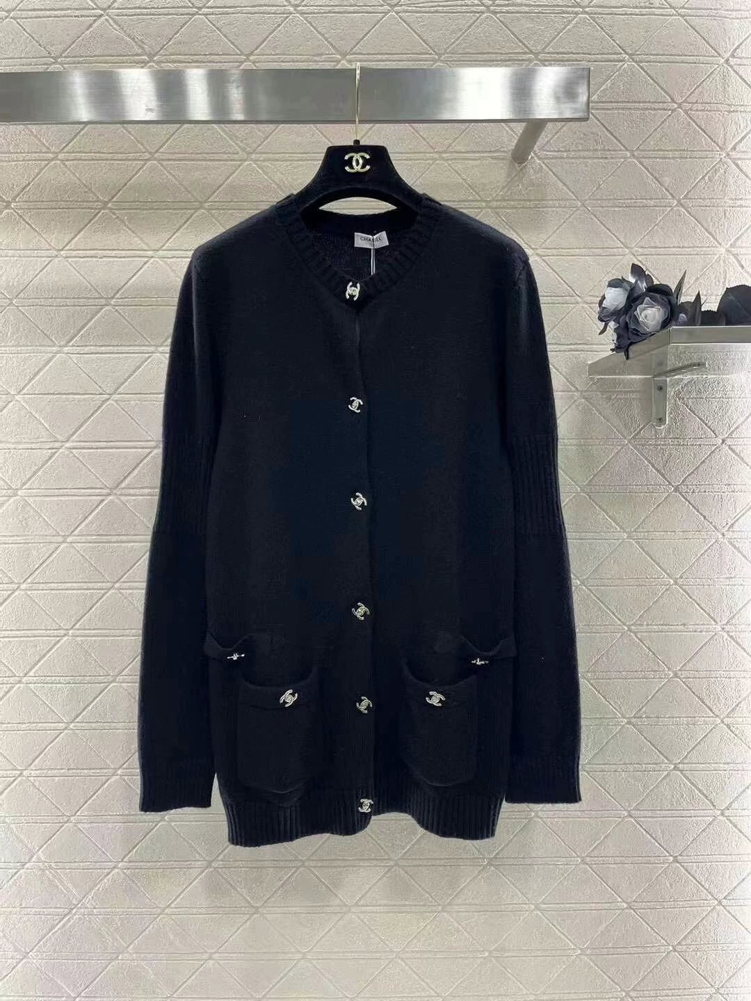 25fw Backpack buckle knitted cardigan