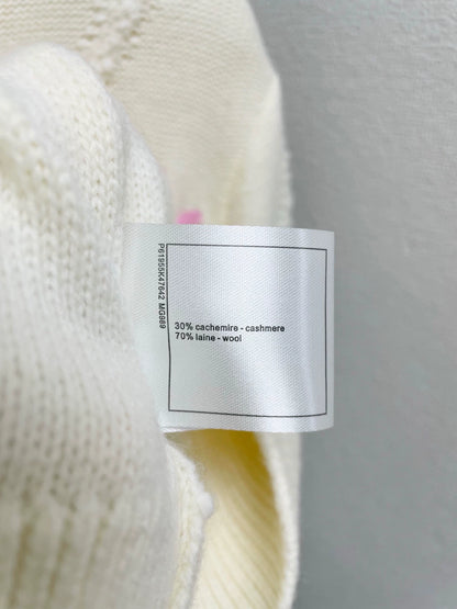 Lingge Flower Embroidered Knitted Sweater