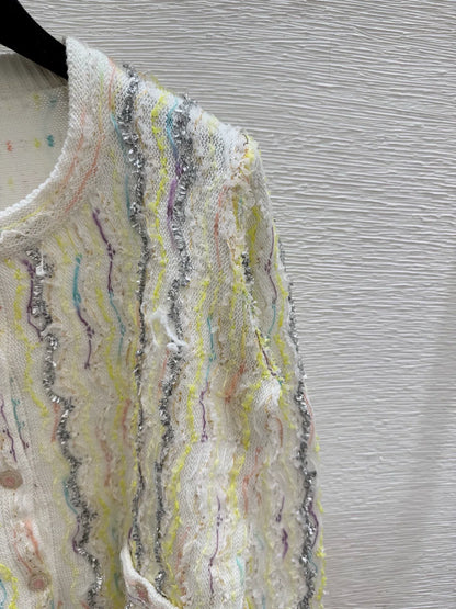 25fw Knitted cardigan with patterns