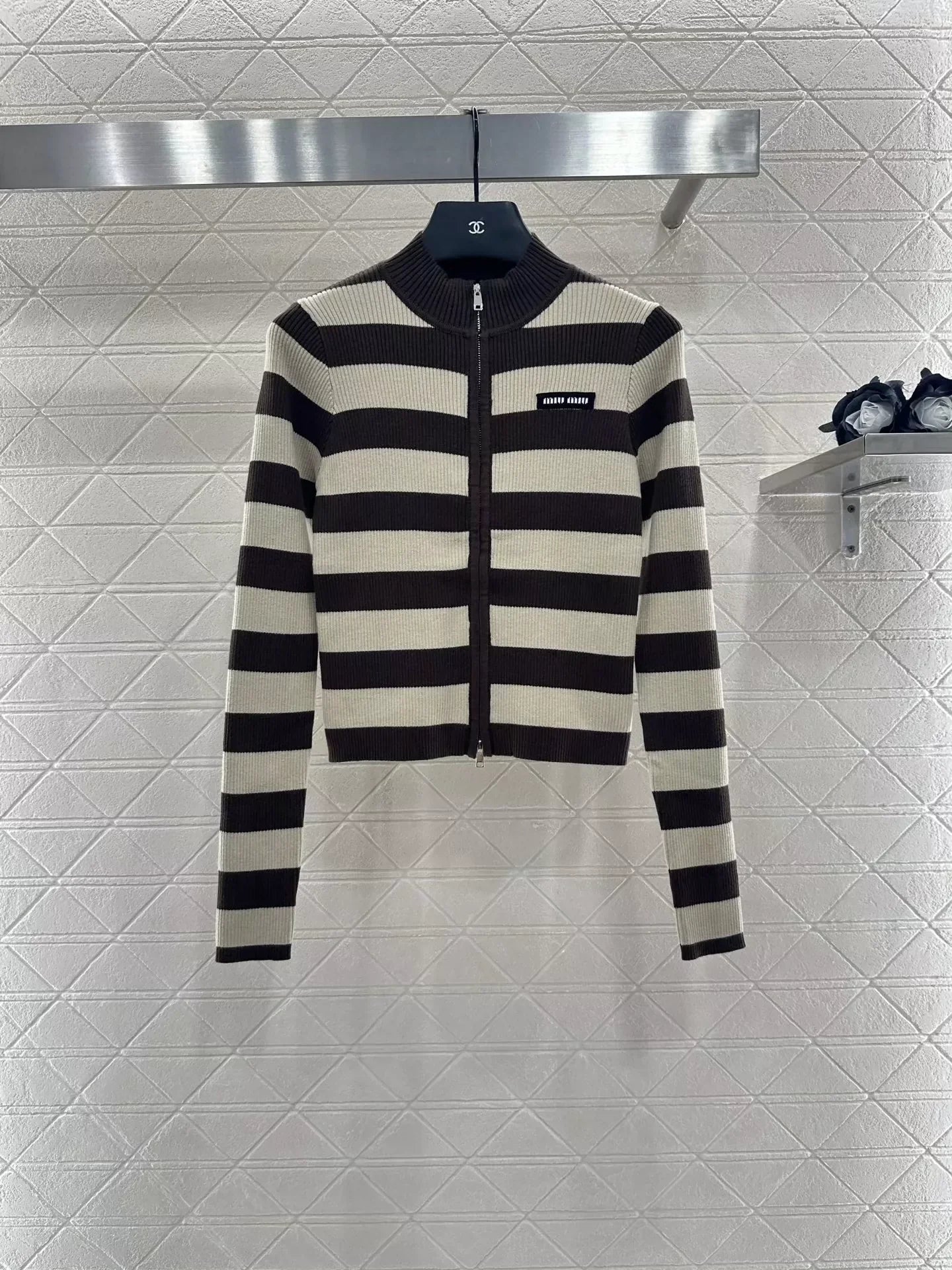 25fw Striped knitted cardigan