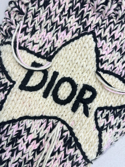 Five pointed star knitted vest