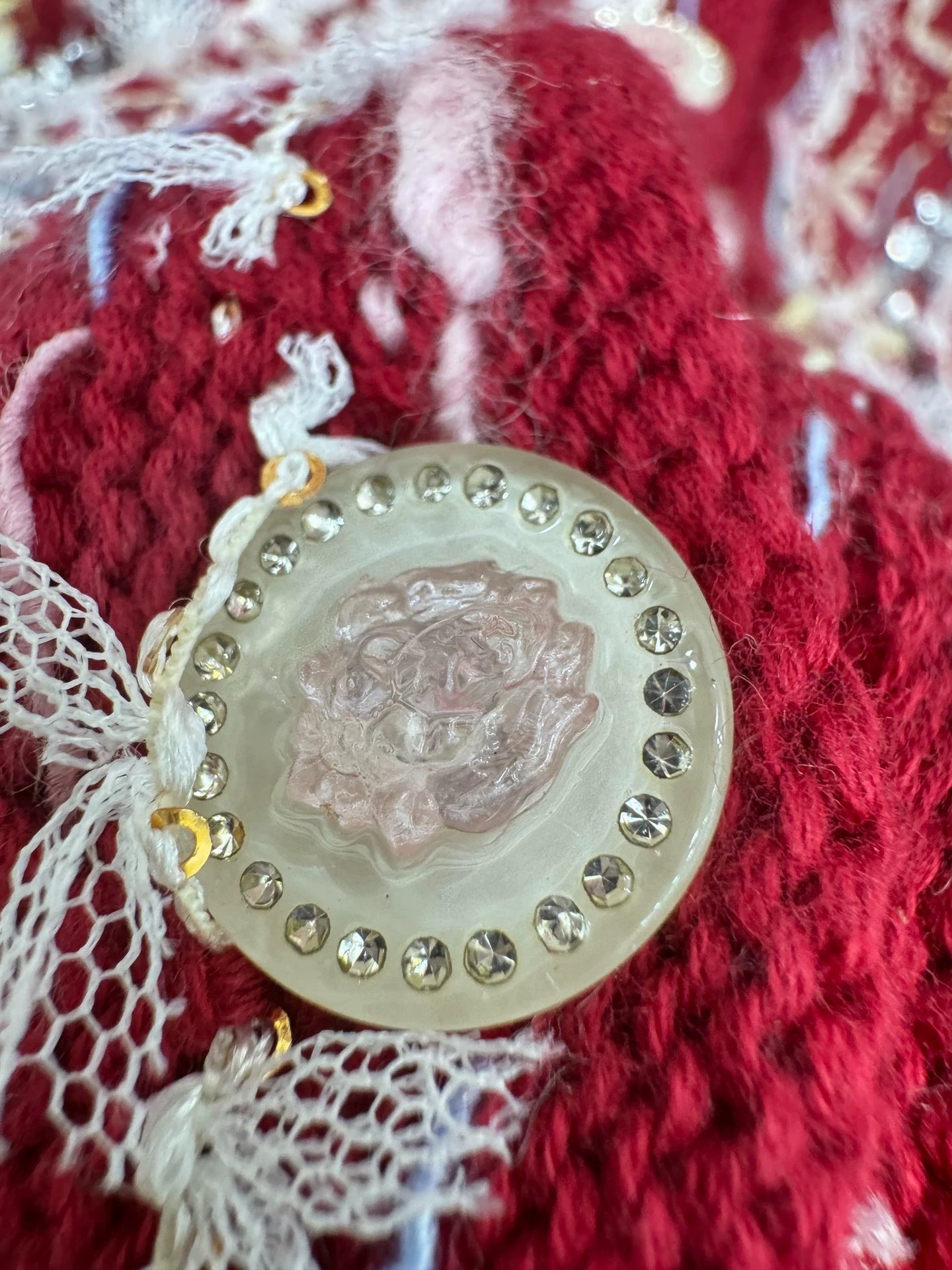 Red tassel knitted cardigan