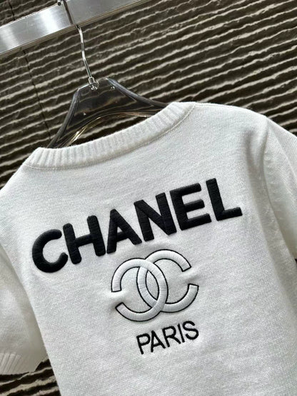 25fw Vintage 3D Embroidered Short Sleeve