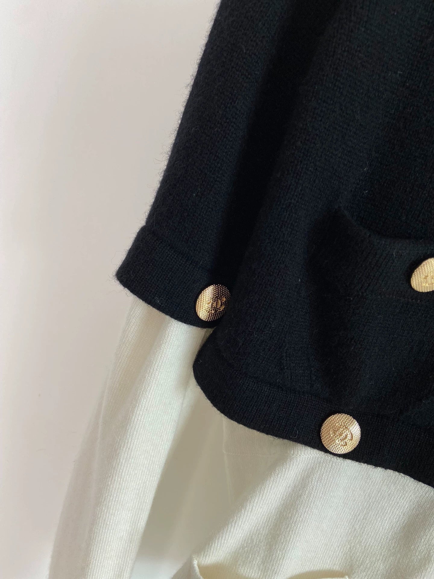 25fw Lion head buckle spliced knitted sweater（Medieval Series）