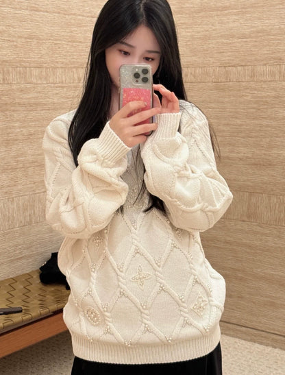 25fw Retro pearl pullover sweater
