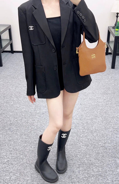 25fw Brooch suit silhouette jacket