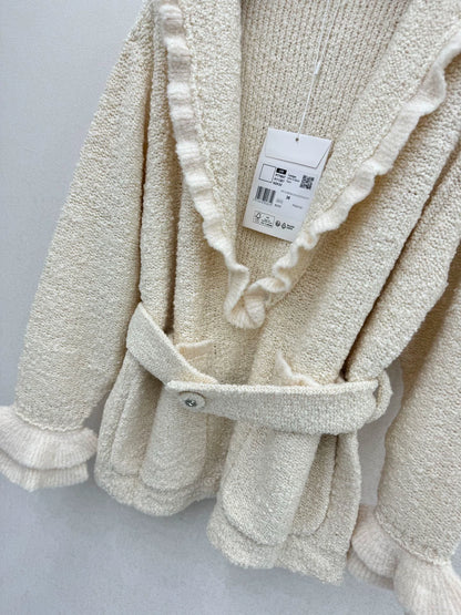 Black fungus edge knitted cardigan