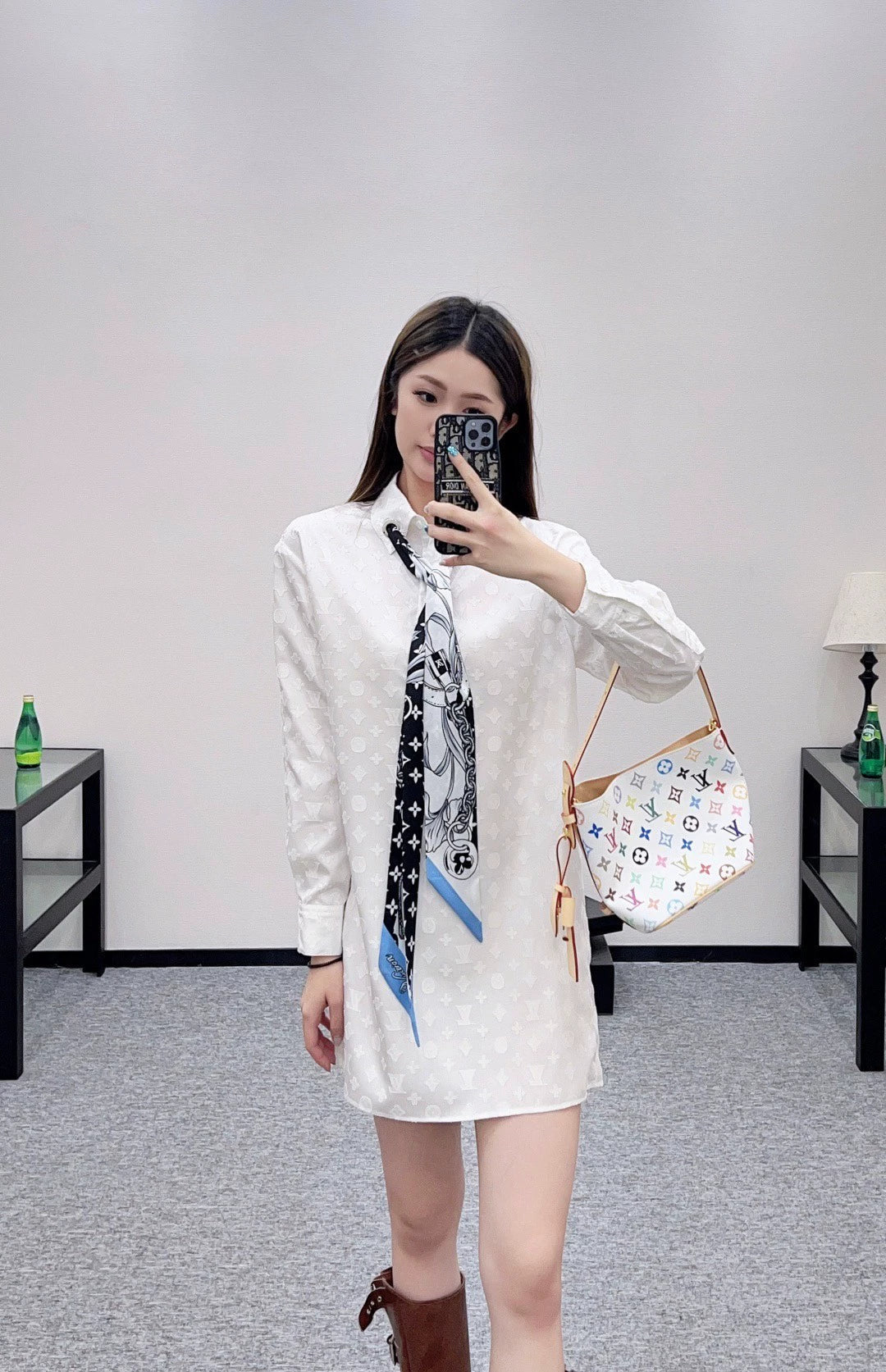 25fw Silk scarf long shirt