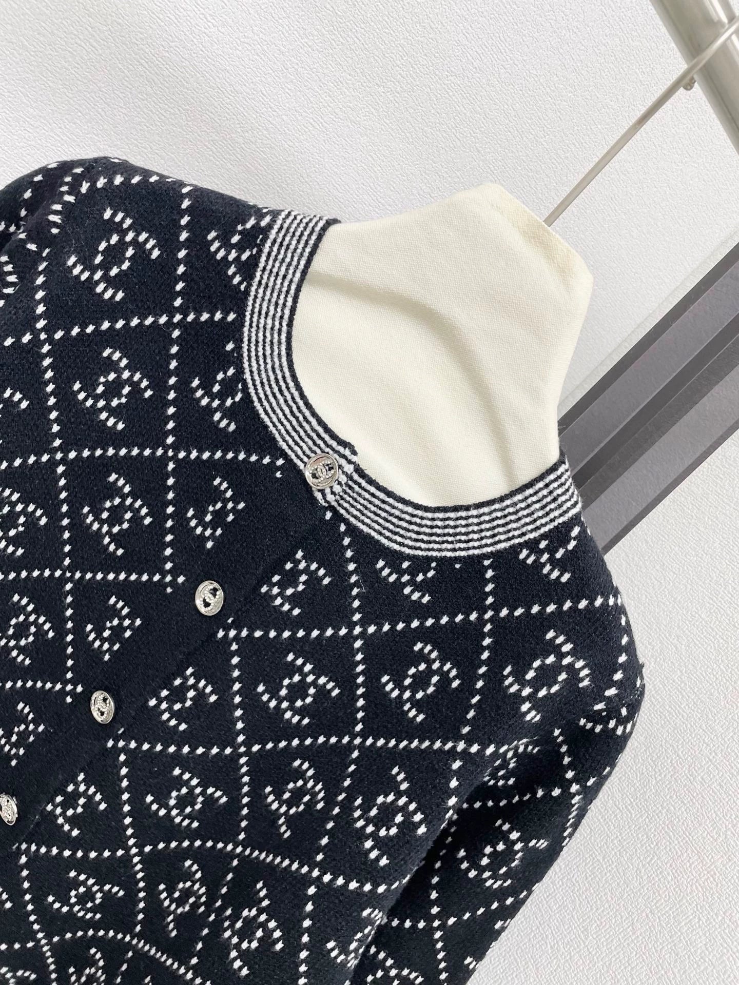 25fw Diamond texture double C jacquard cardigan