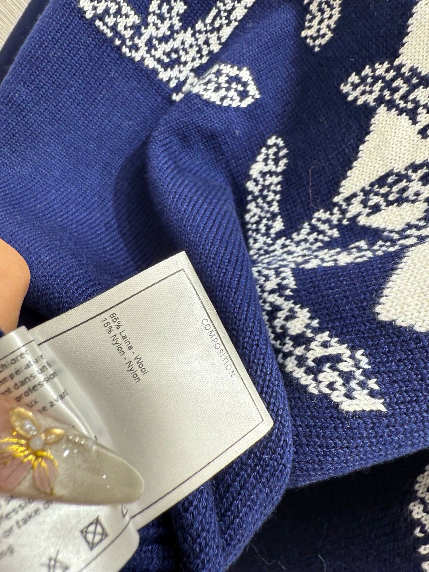 Color blocked knitted pullover sweater