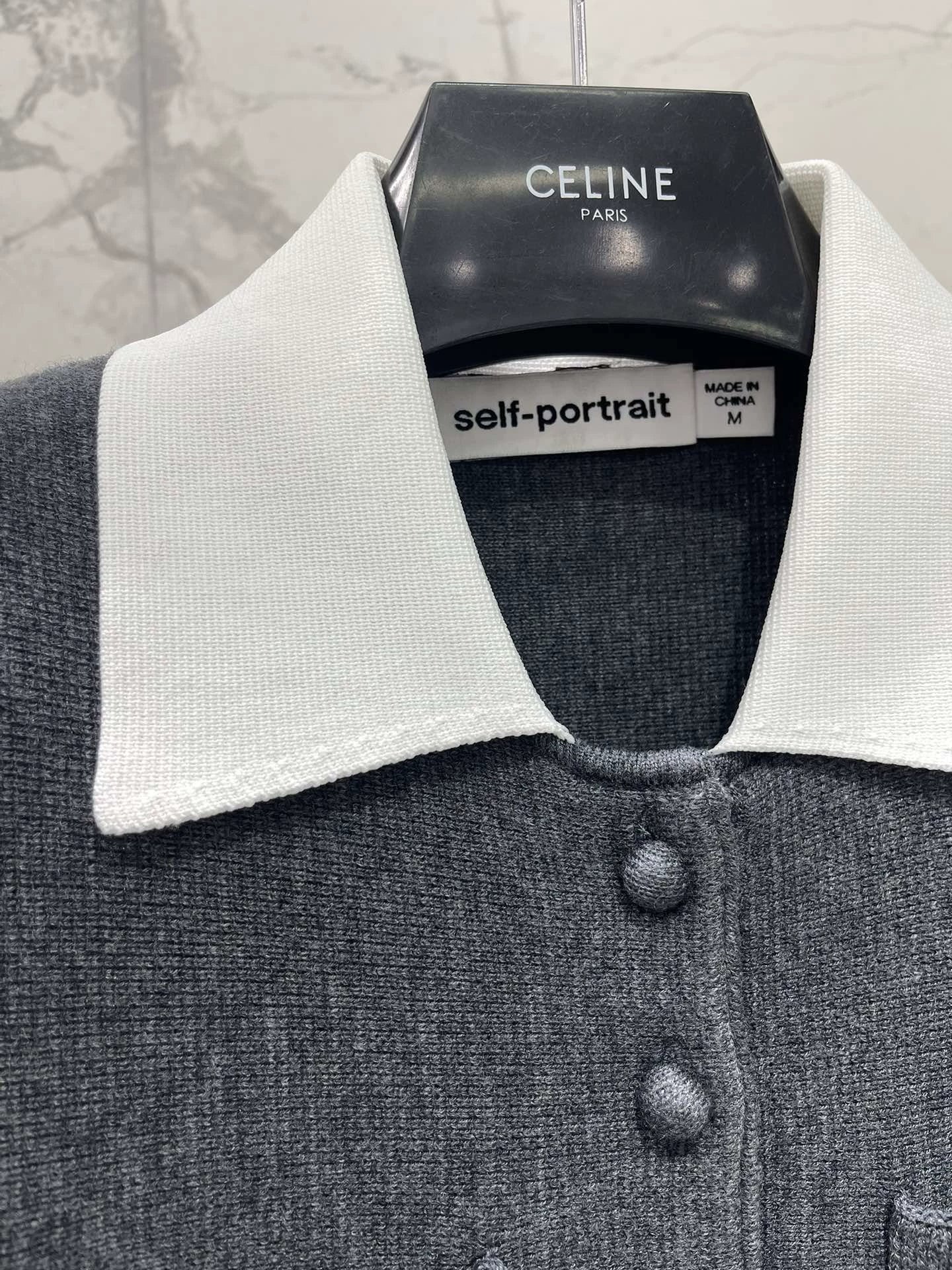 25fw Hook flower contrasting lapel long sleeved knitted dress