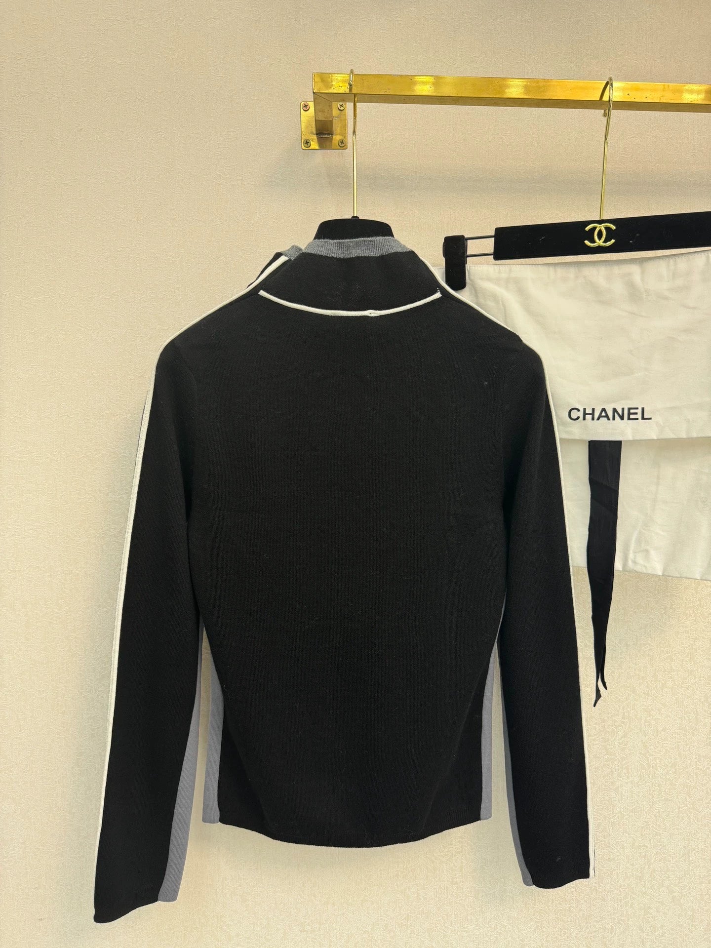 High necked woolen sweater