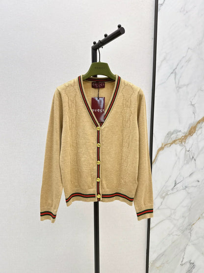 25 Knitted cardigan with woven pattern and V-neck