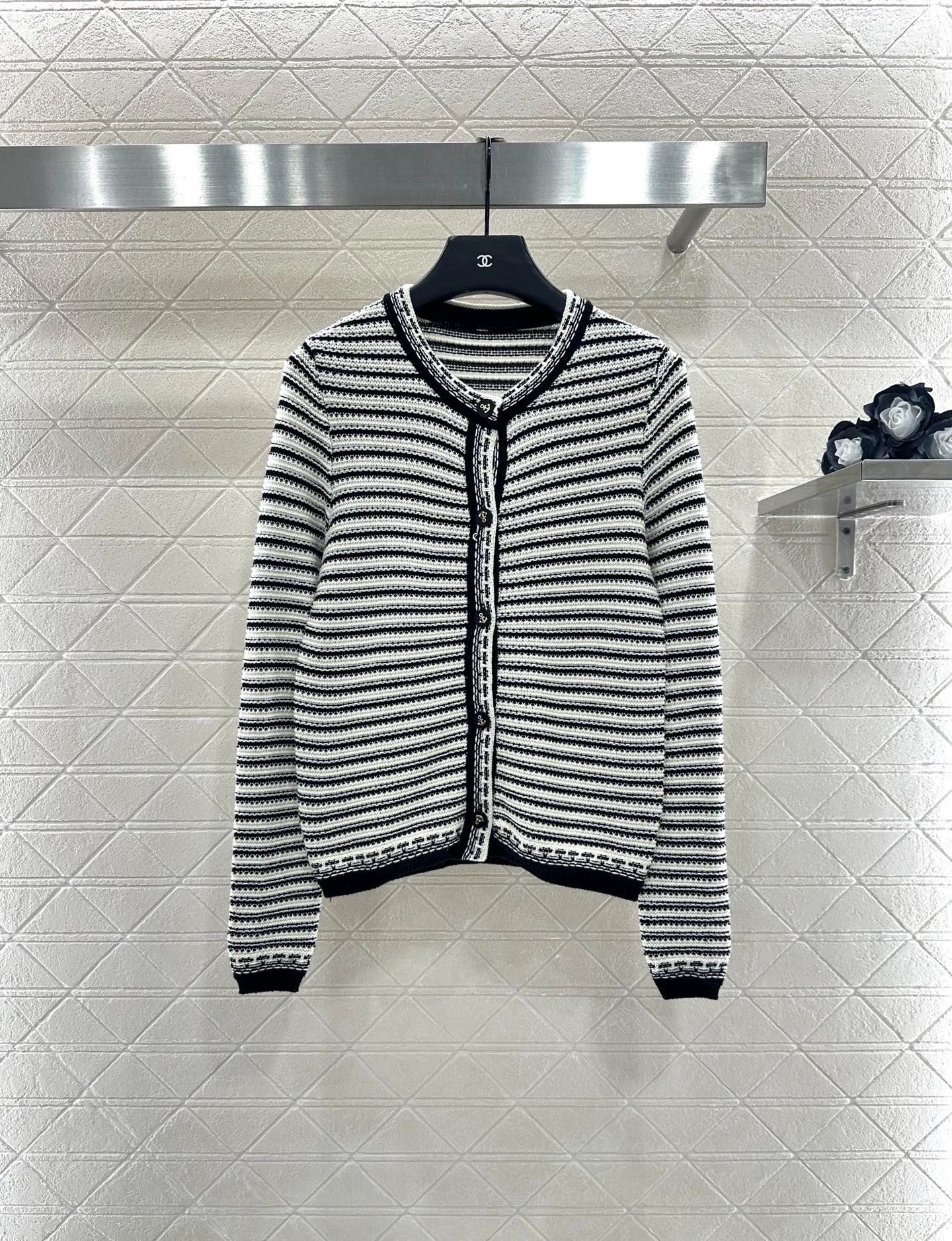 Striped contrasting knit round neck cardigan