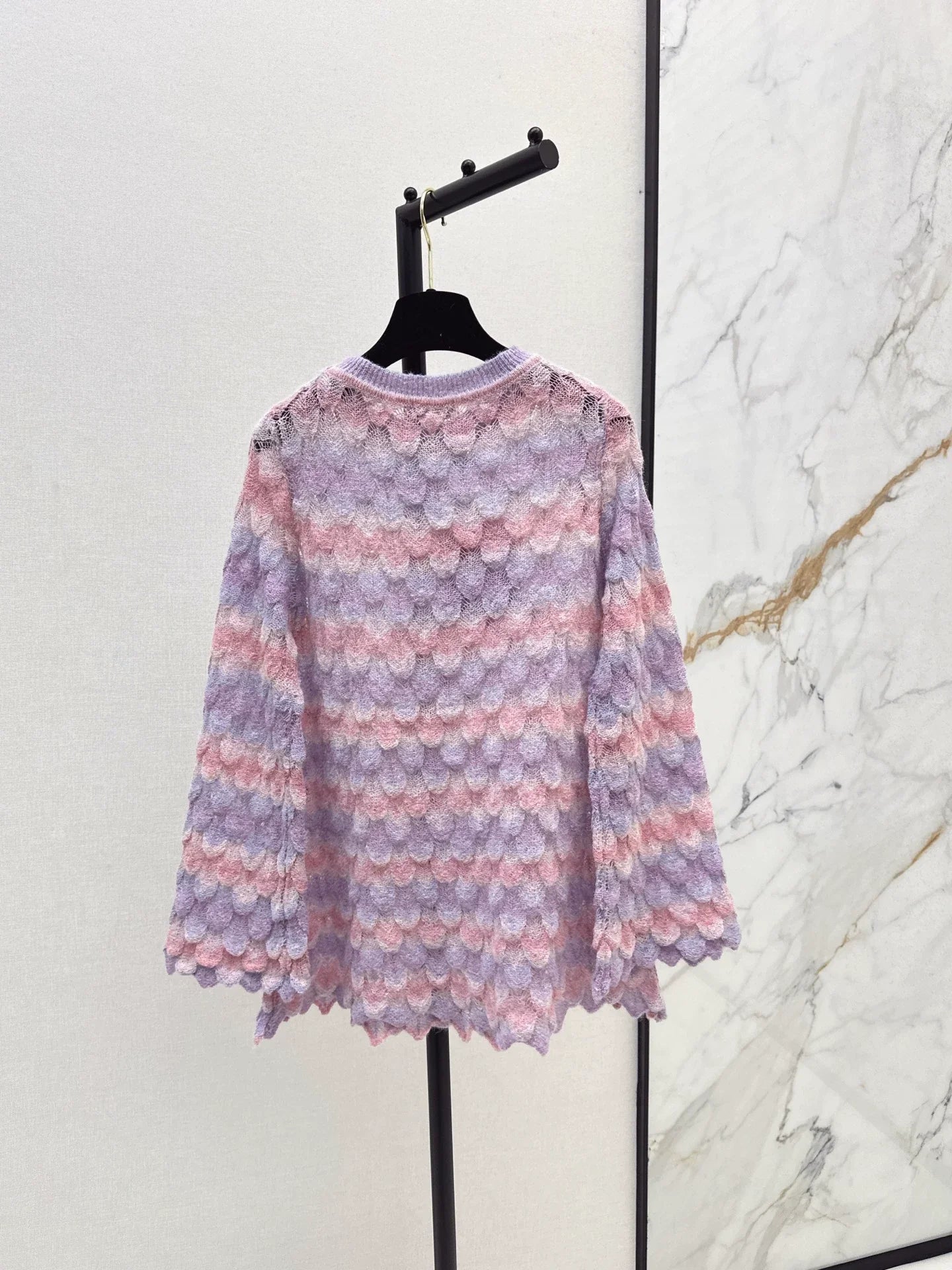 25fw Color changing knitted round neck