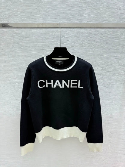 25fw Black and white color blocked knitted sweater