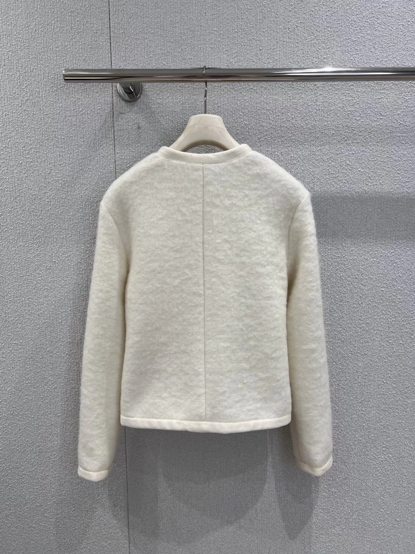 Round neck double breasted jacket