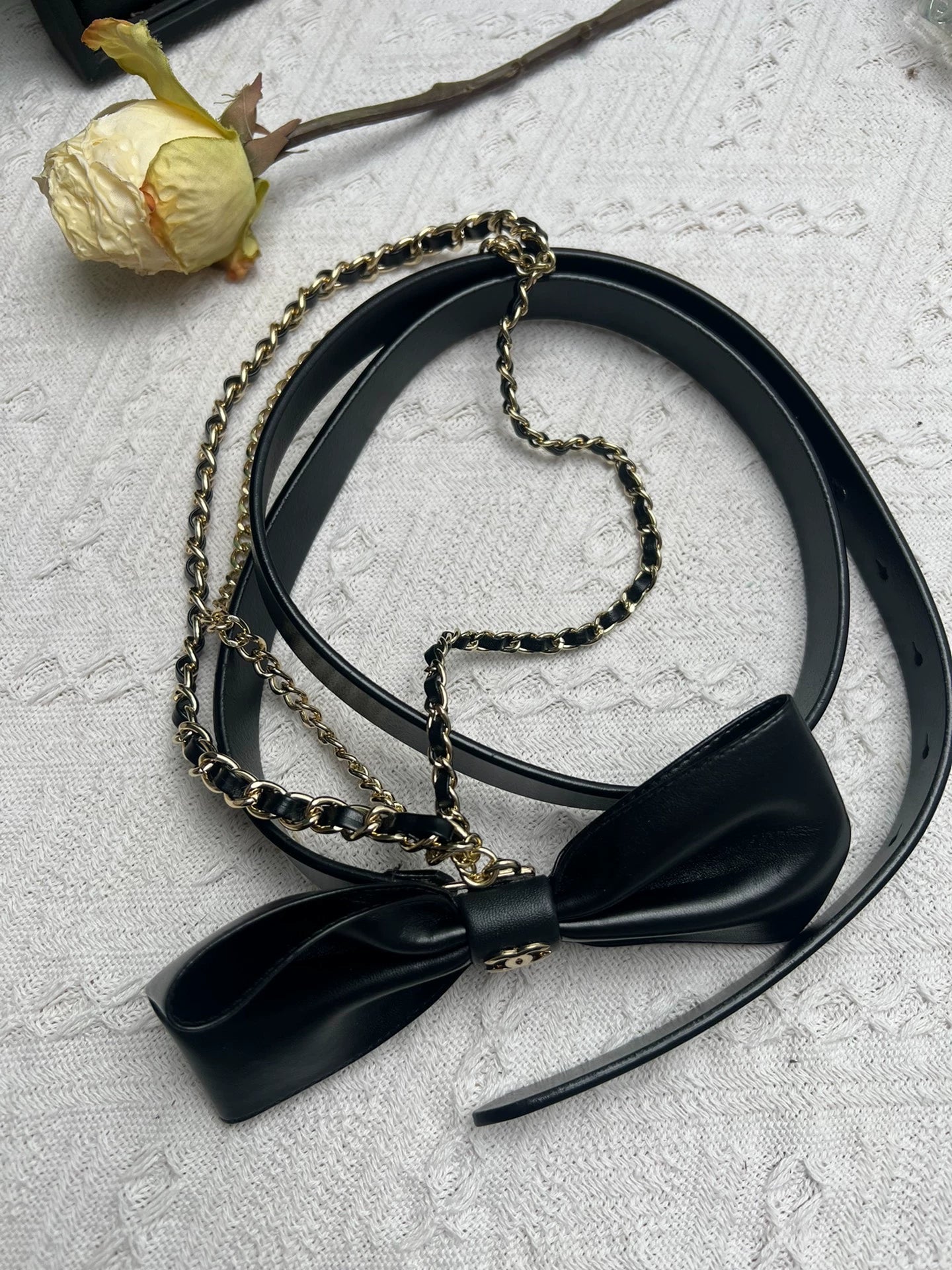 C Sheepskin Waist Chain