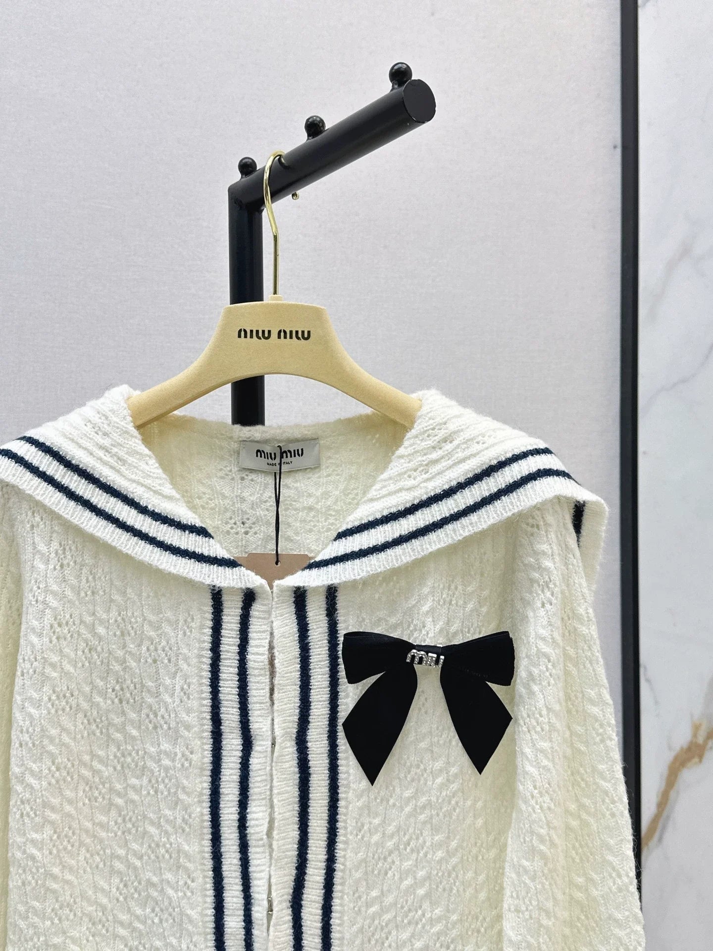 25fw Splicing shawl long sleeved cardigan