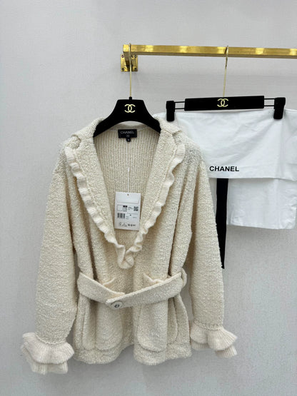 Black fungus edge knitted cardigan