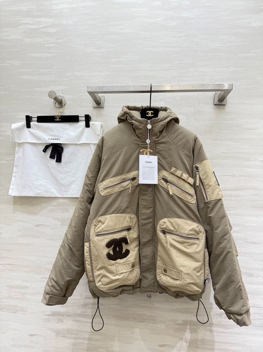 Hooded design with down and cotton jacket