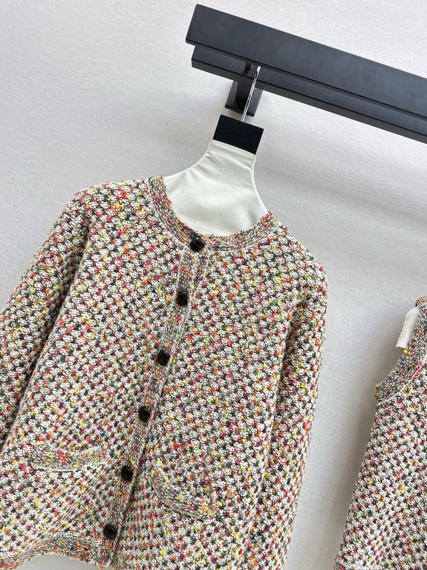 Flower yarn cashmere cardigan