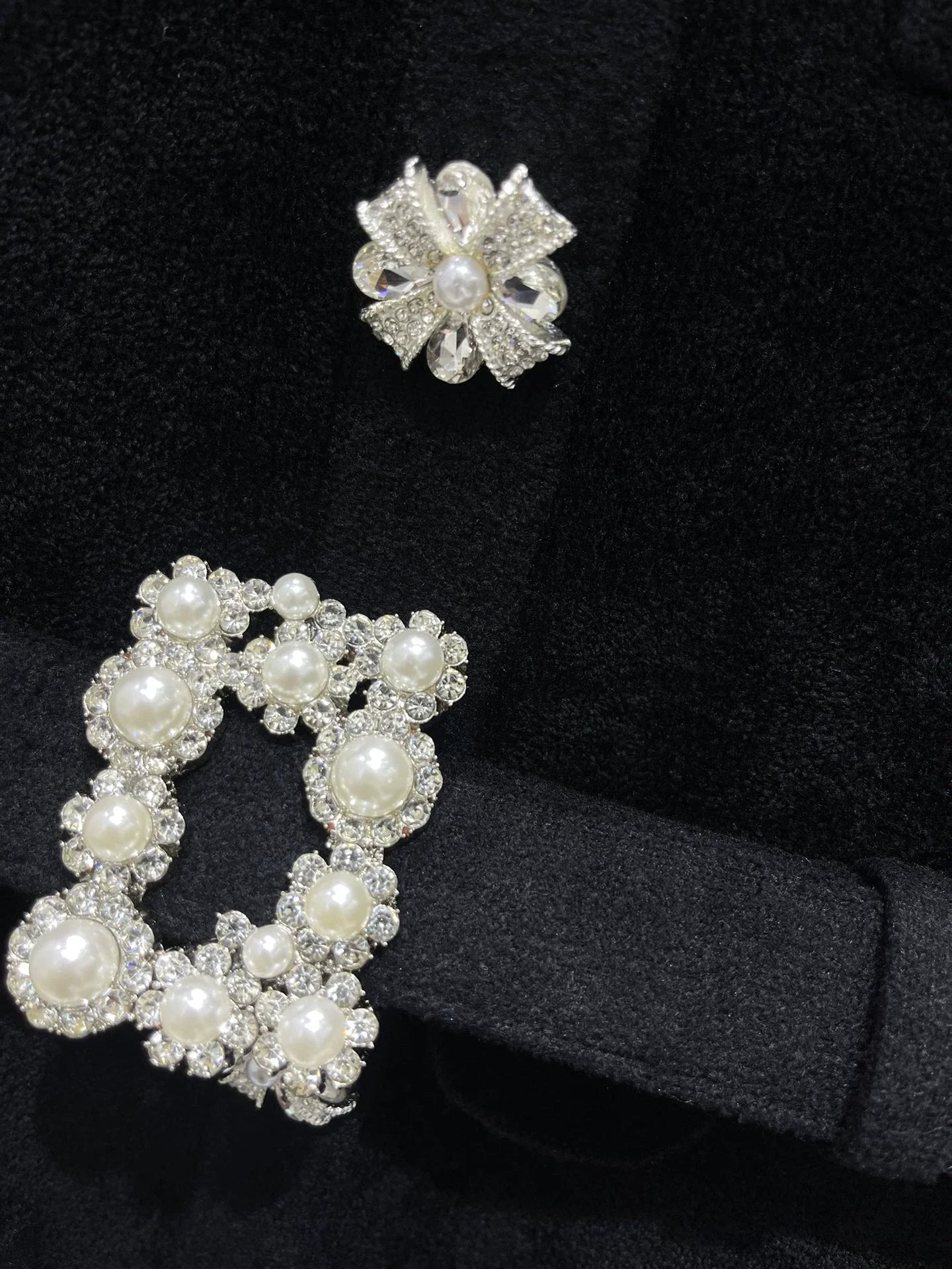 25fw Black diamond velvet chenille knit dress