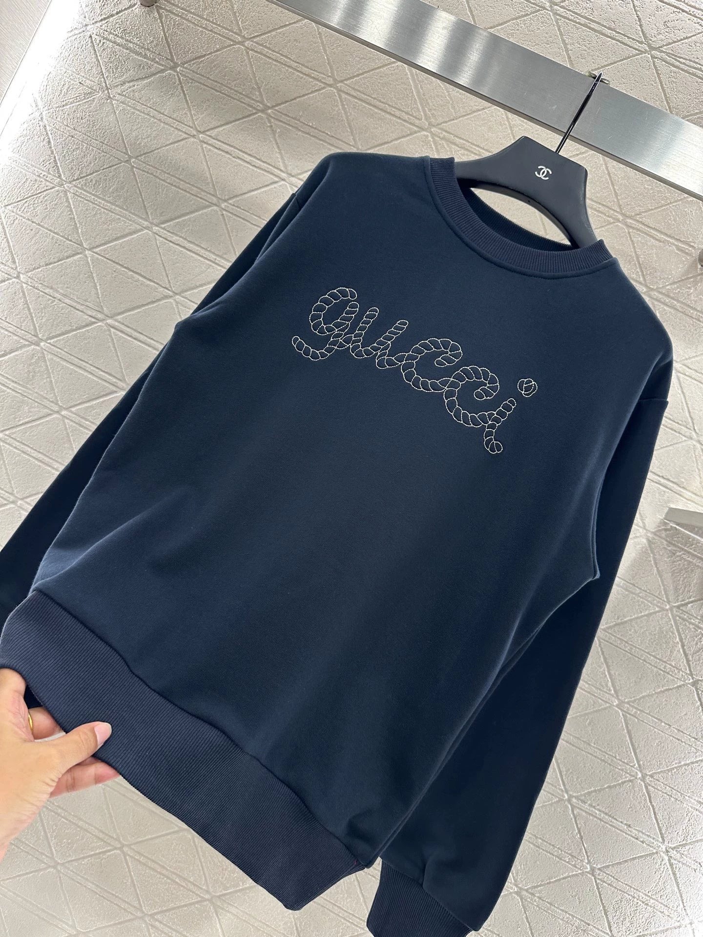 25fw Round neck letter embroidered hoodie
