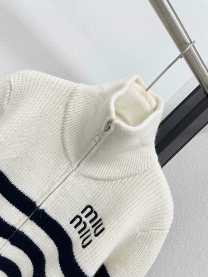 Striped stand up collar knitted cardigan