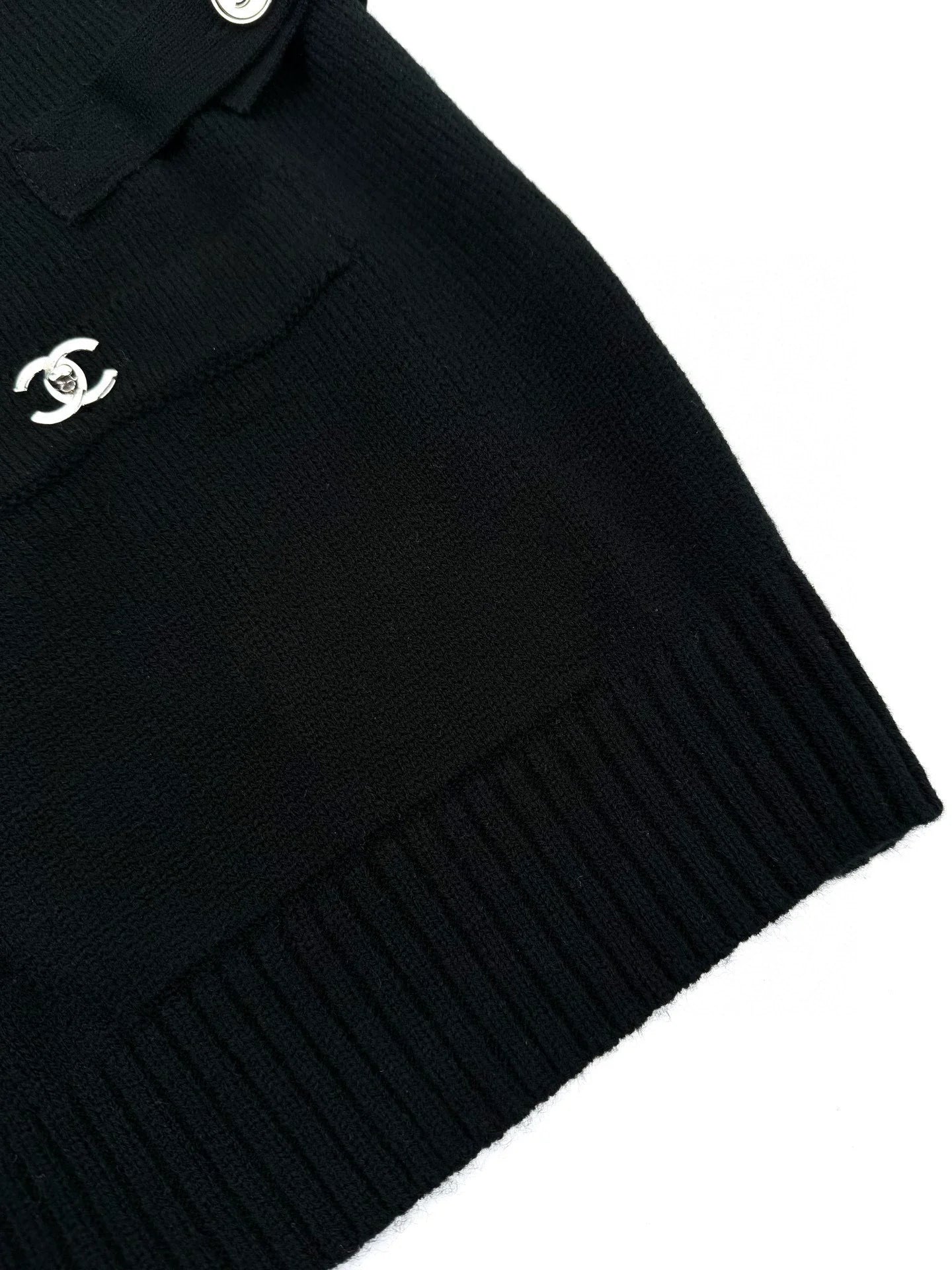 25fw Backpack buckle knitted cardigan