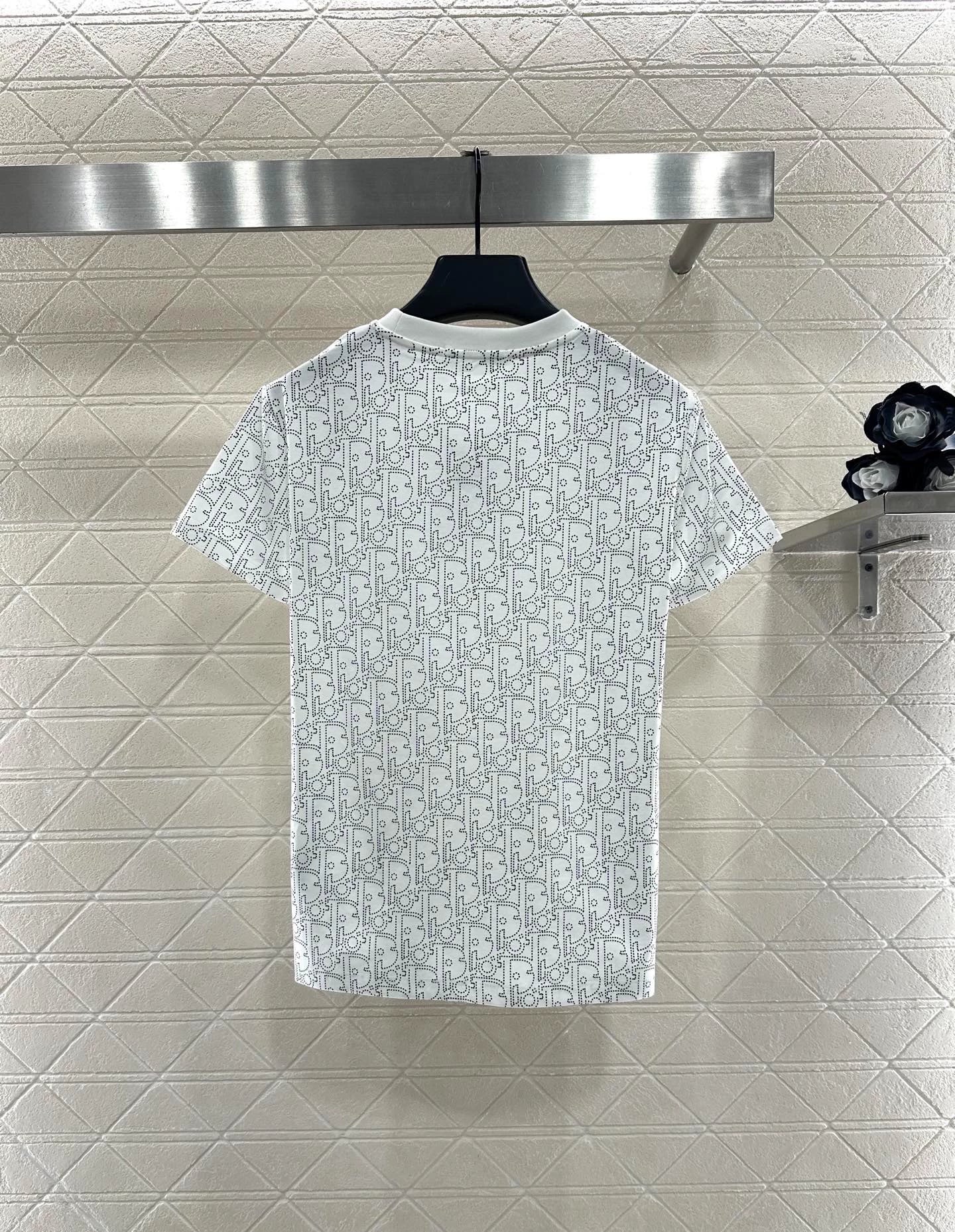 Round neck printed nail bead T-shirt