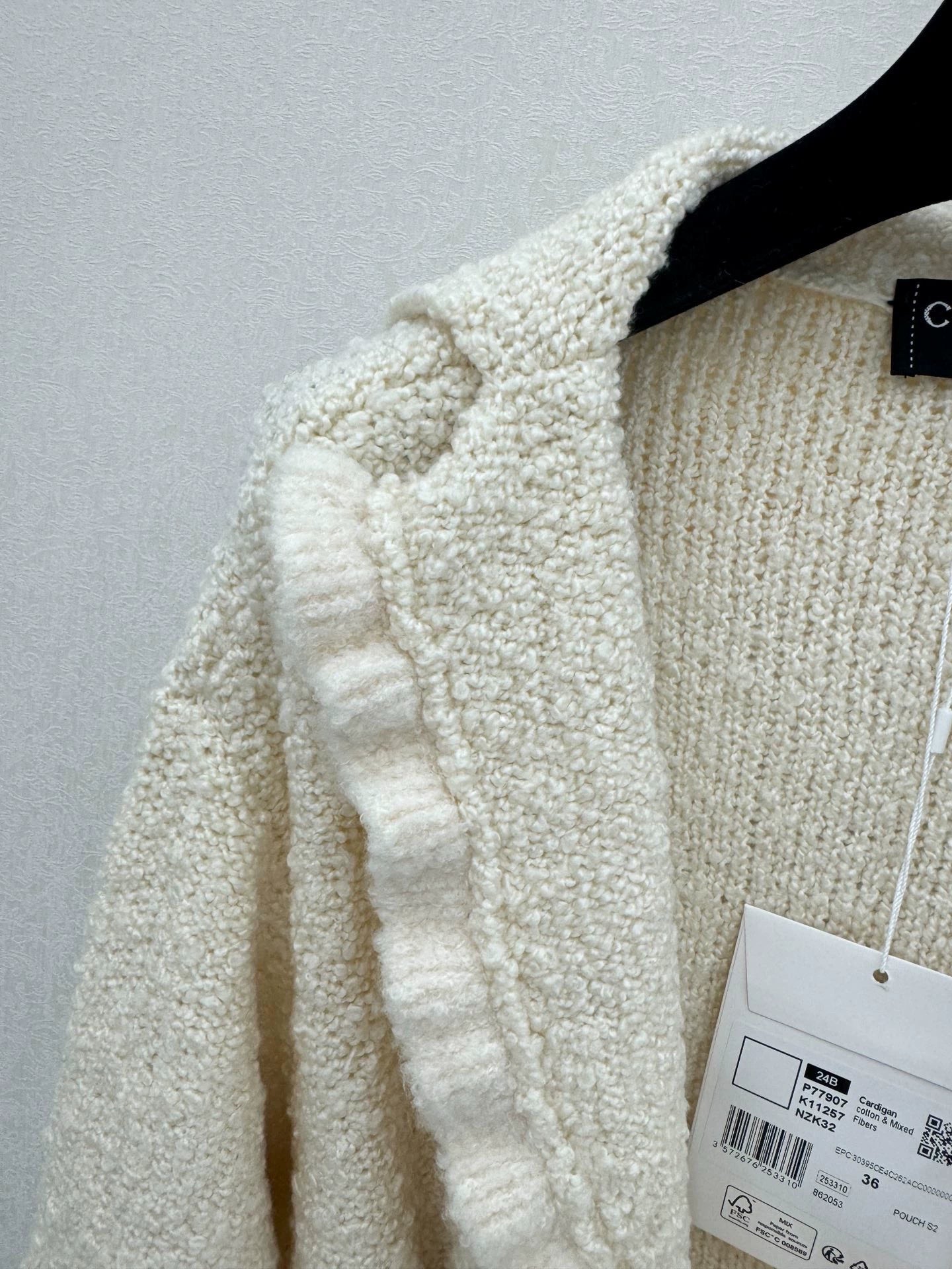 Black fungus edge knitted cardigan