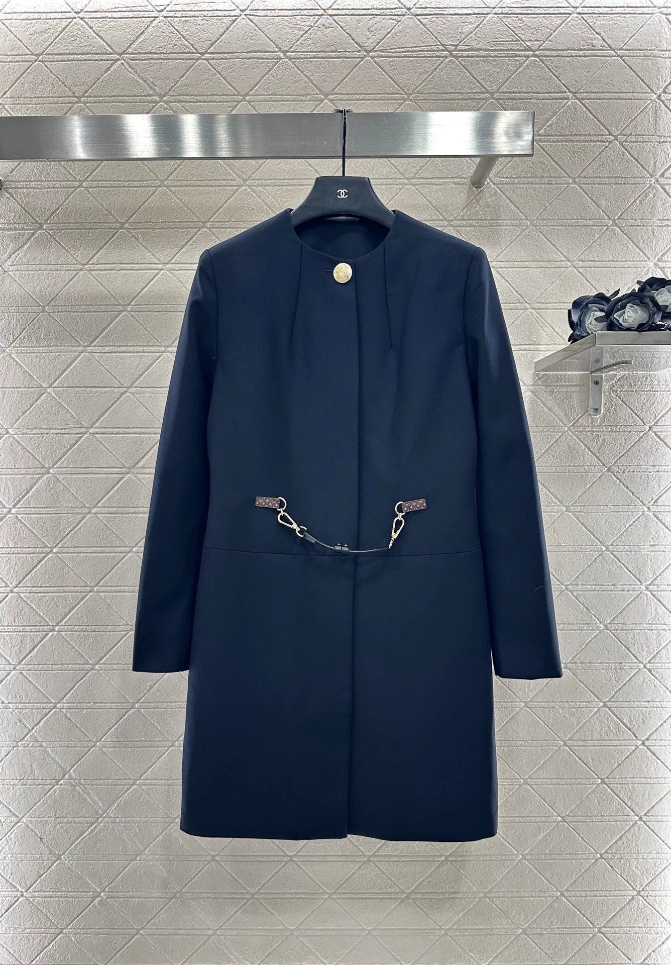 25fw Round neck leather chain buckle mid length jacket