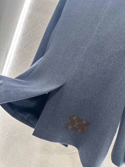 Double-Breasted Blazer with Straight Lapels