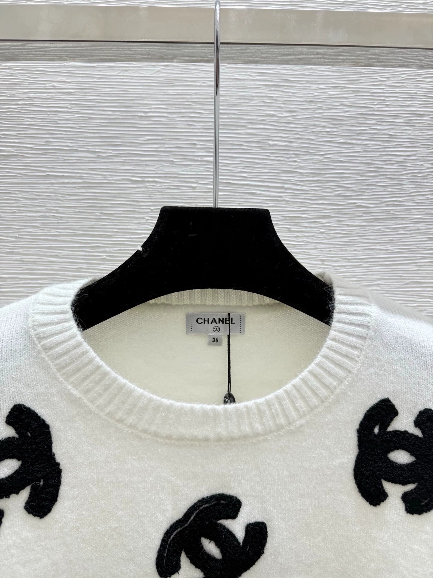 Towel embroidered logo sweater