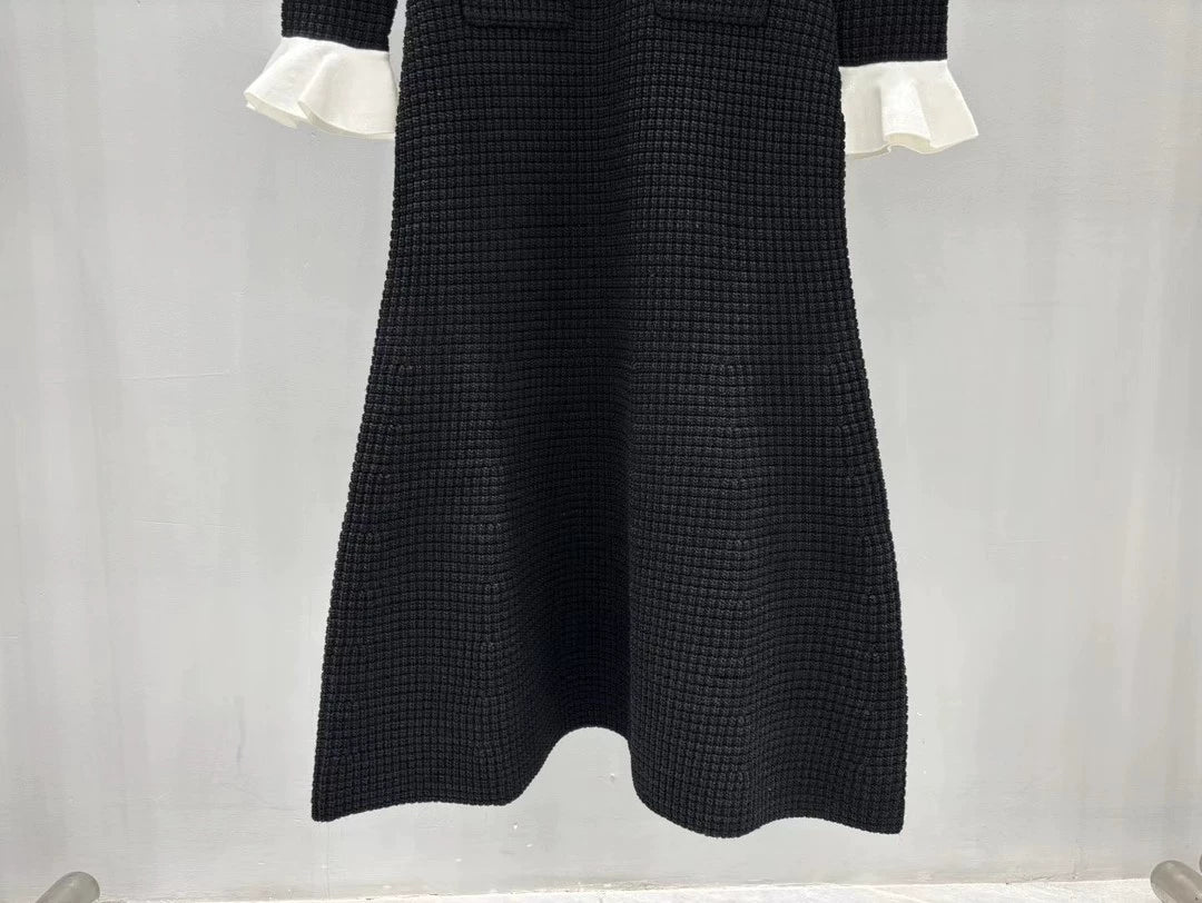 25fw Pearl Knitted Dress