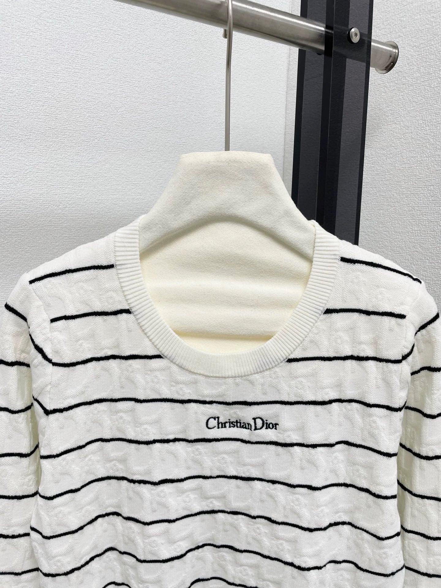 25fw Embroidered long sleeves with letters