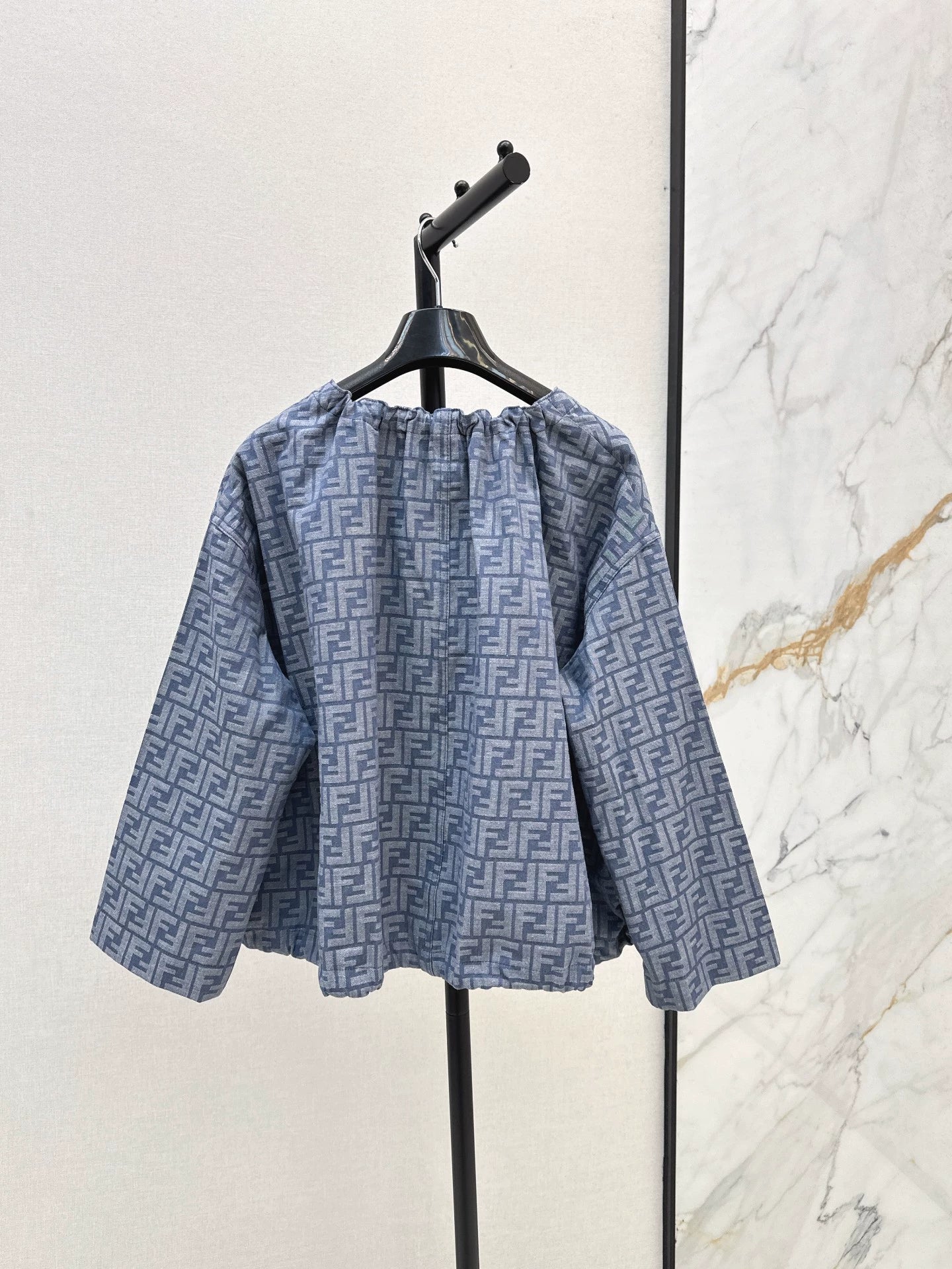 25fw letter print cape coat