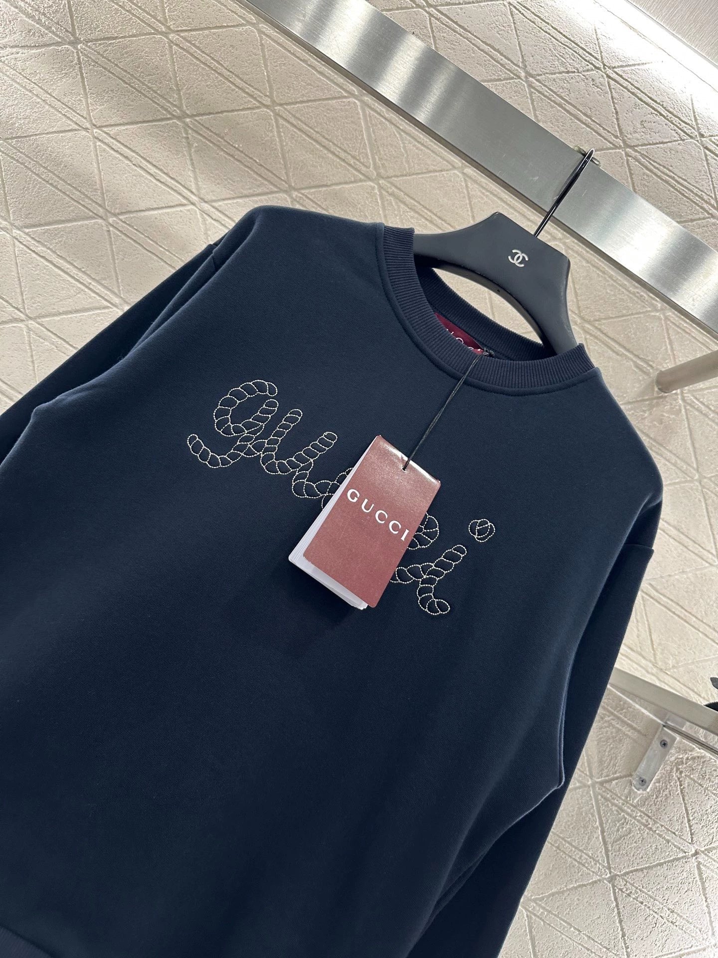 25fw Round neck letter embroidered hoodie