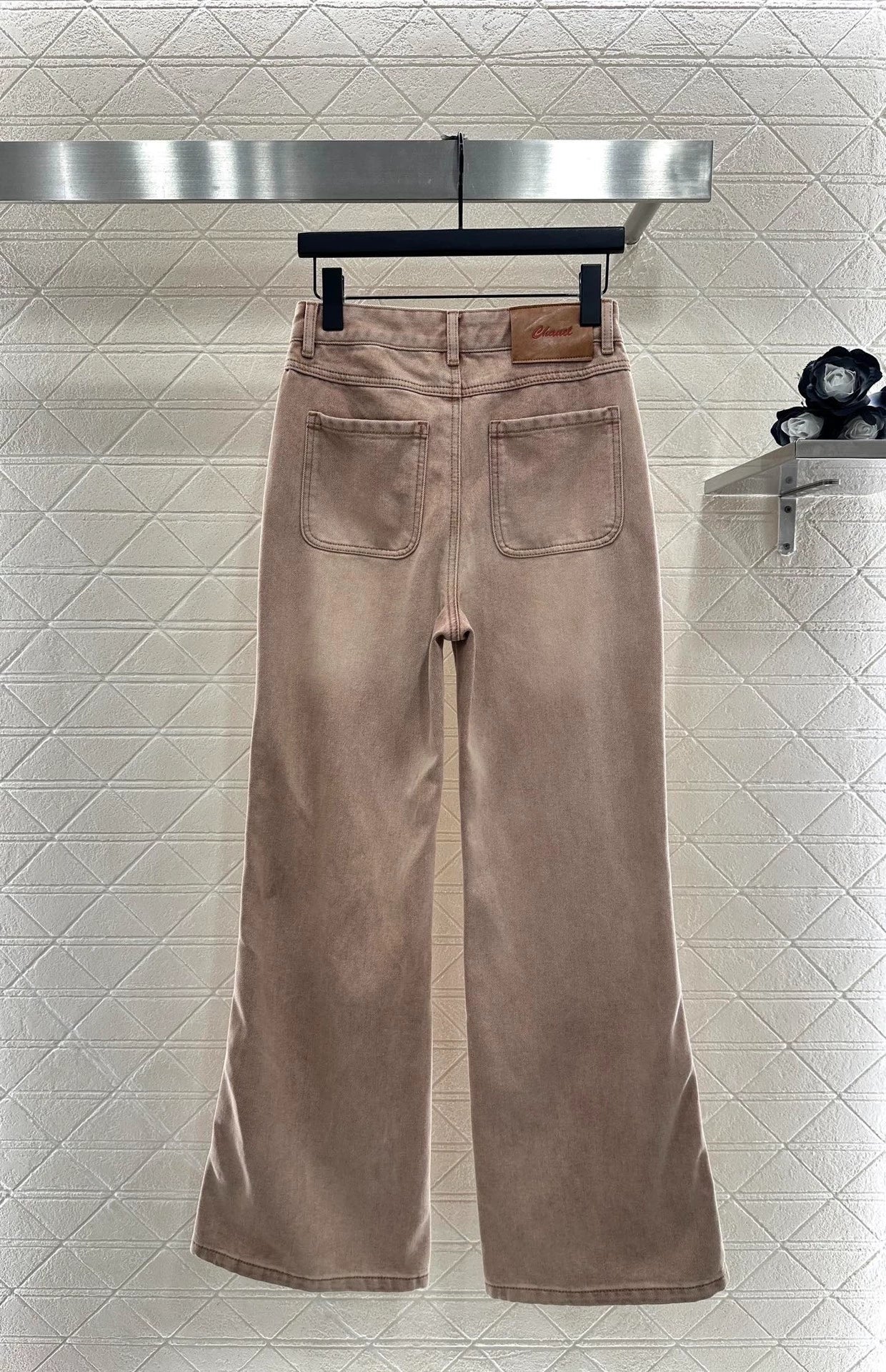 Pink ground white straight leg denim pants