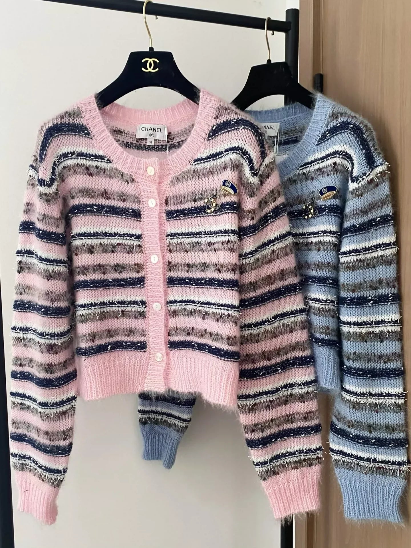 25fw Striped knitted cardigan