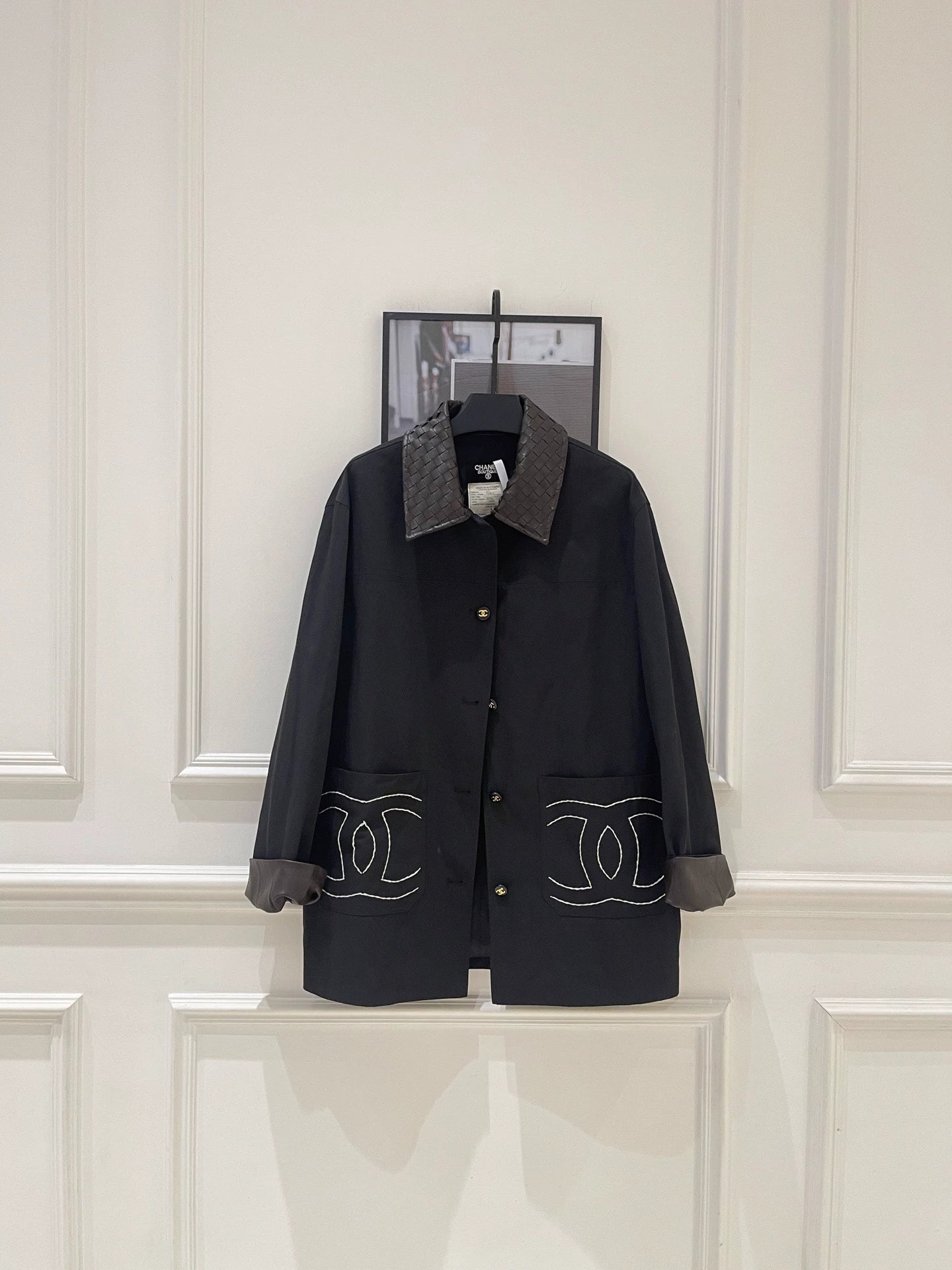 Collage leader jacket