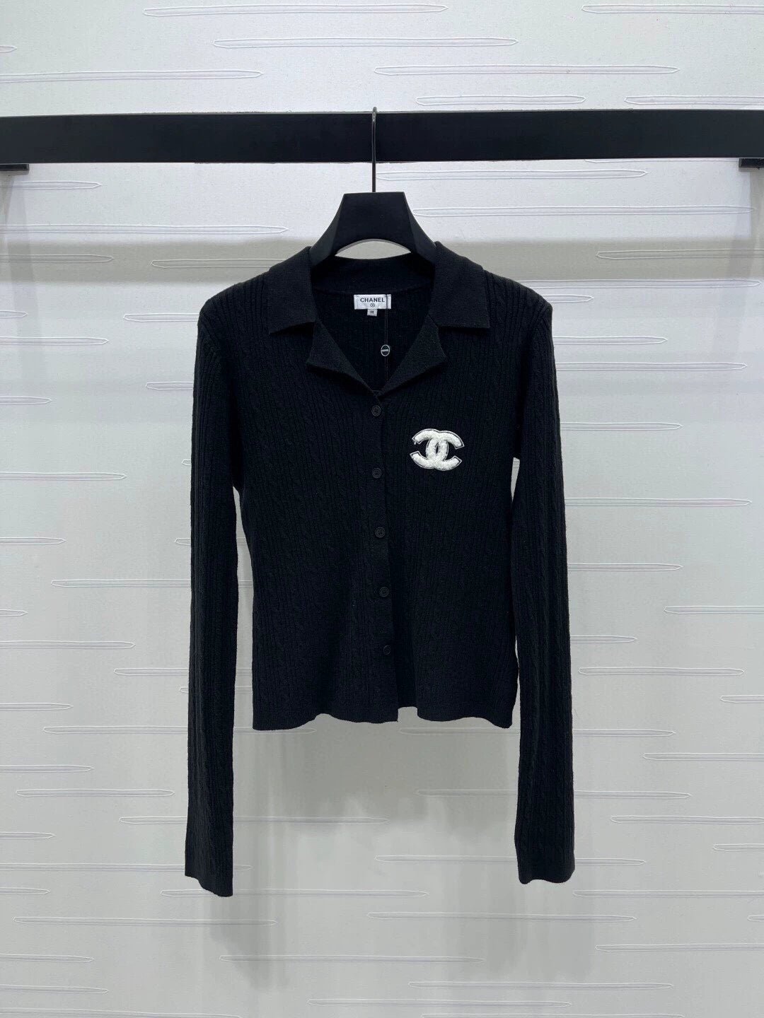 Vertical pit stripe lapel cardigan