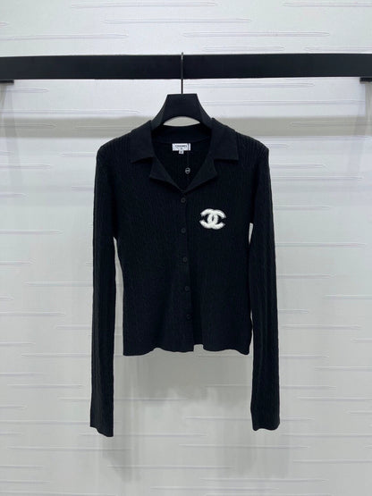 Vertical pit stripe lapel cardigan