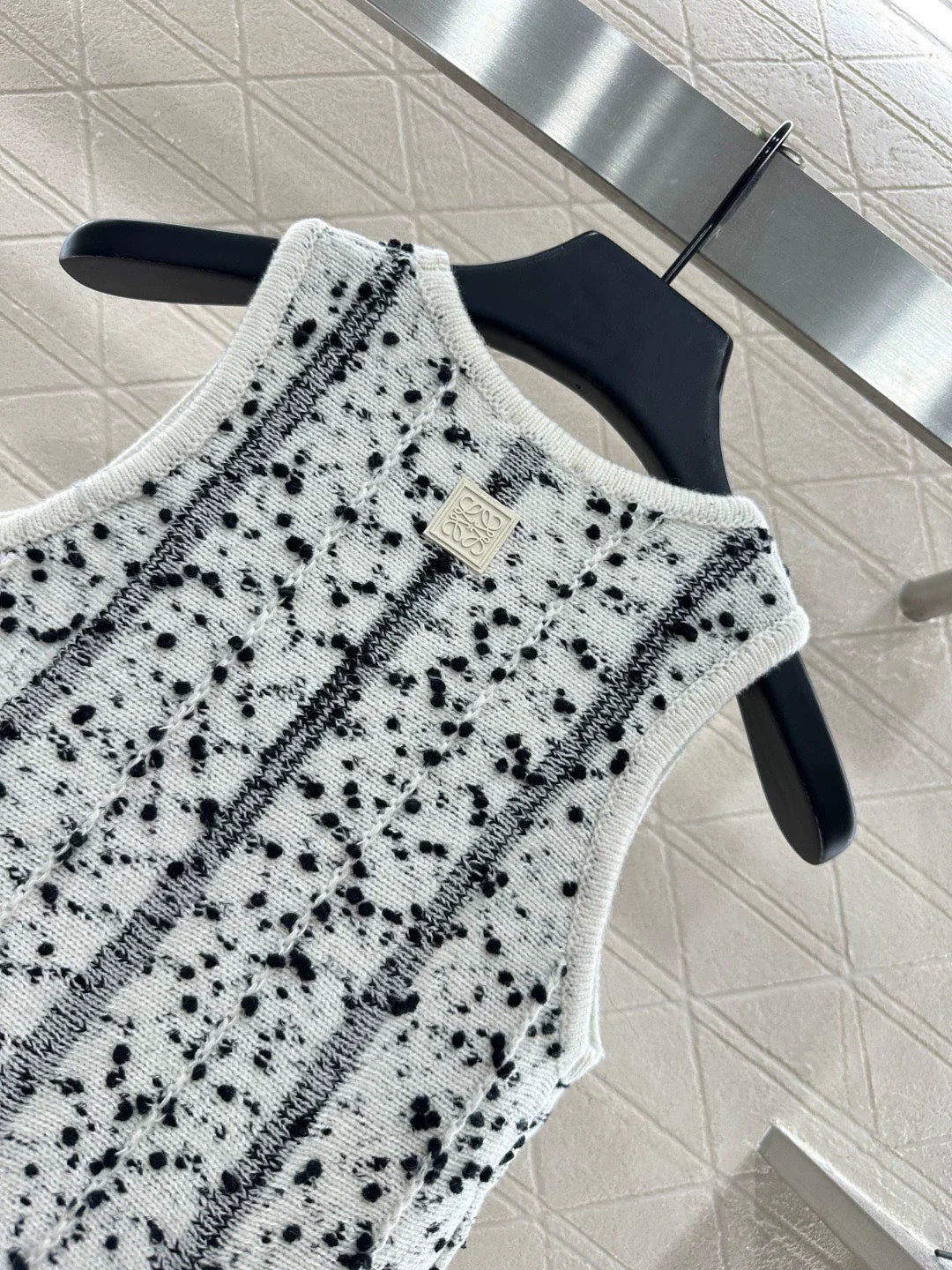 25fw Floral knit vest