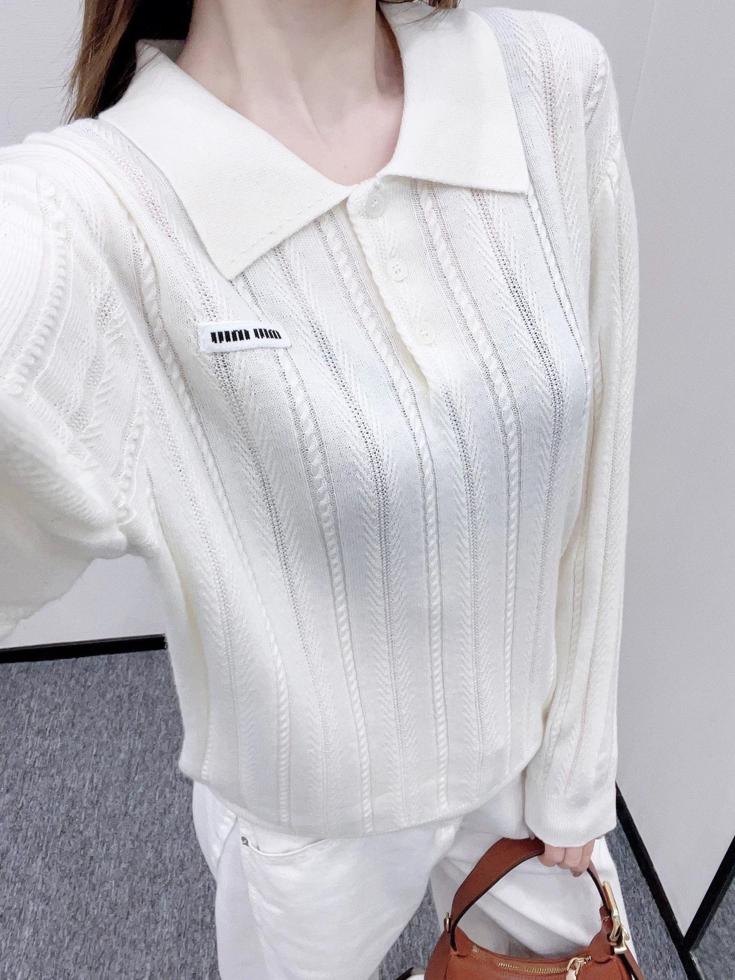 25 Fried Dough Twists lapel knitted top