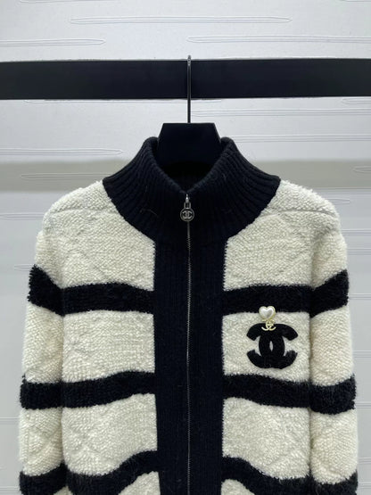Tengge striped stand up collar cardigan