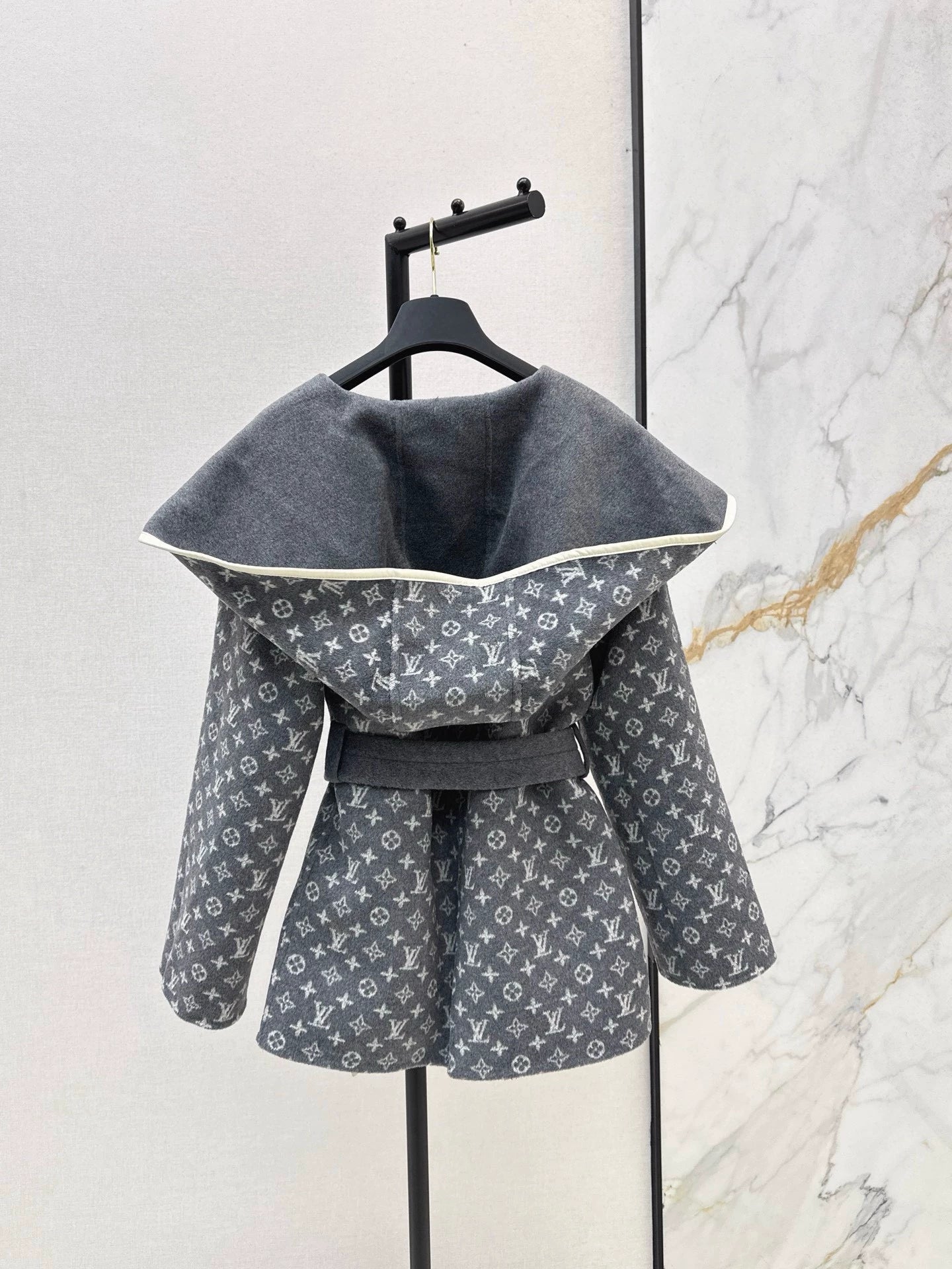 Lao Hua hooded double-sided nylon jacket