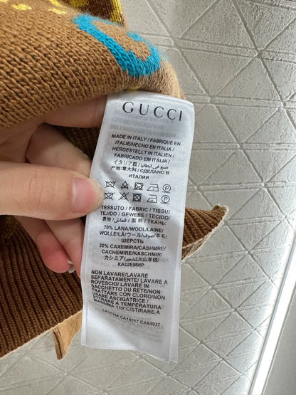 25 Jacquard knitted cardigan