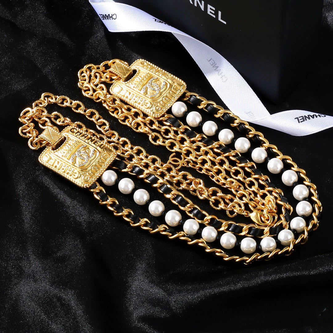 Double C Grandma Pearl Waist Chain